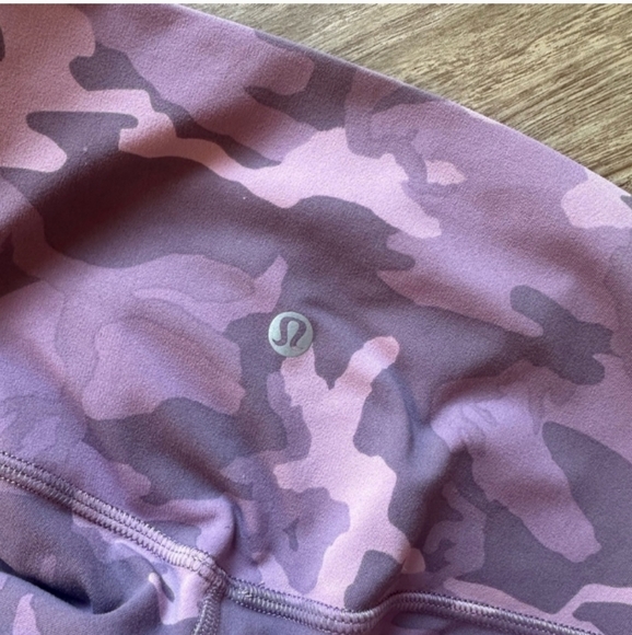 NWT 🍋 Lululemon 🍋 Align 25"   Size 4 - Picture 4 of 10